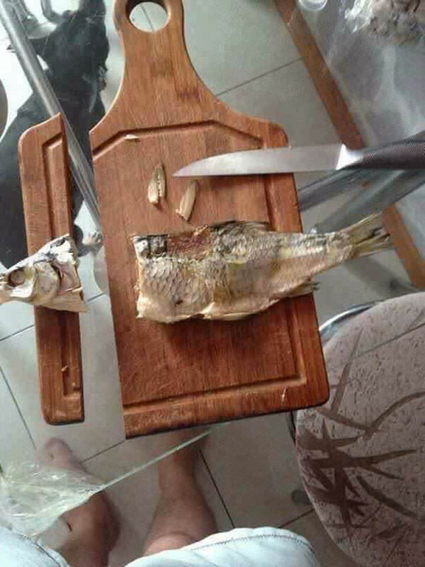 4. När en (stark) kille ska skära fisken