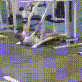 7. Nu ska bara det där sexpacket på magen fram