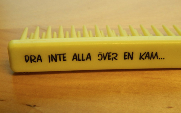 7. Dra alla över en kam